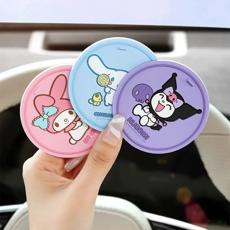 Kawaii Tech Accessories - Sanrio Kuromi auto waterbeker antislipmat opbergtank